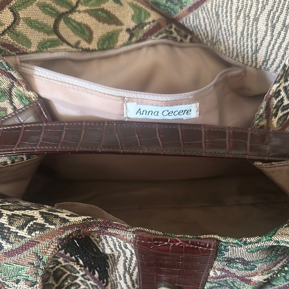 Elegant Green and Brown Women's Bag - Picture 2 of 5